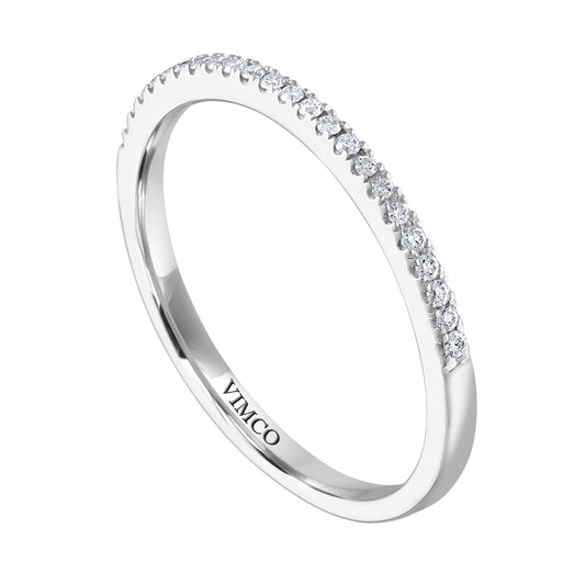 Classic Shared-Prong Diamond Band RB8097